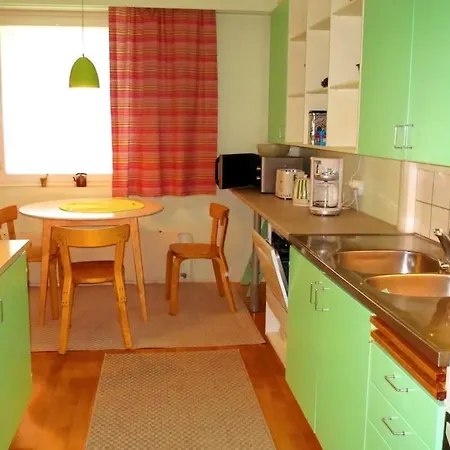 Retrohenkinen Kaksio Nurmeksen Keskustassa.