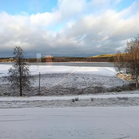 Retrohenkinen Kaksio Nurmeksen Keskustassa. * Nurmes